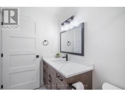 655 GLORIA STREET - 21
