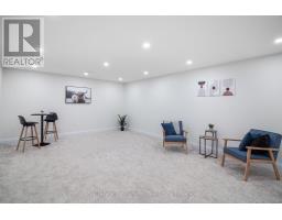 655 GLORIA STREET - 31