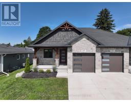 655 GLORIA STREET - 44