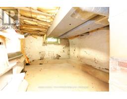 176 COBOURG STREET N - 38