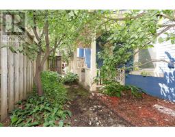 176 COBOURG STREET N - 47