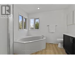 212 INGLIS STREET - 19