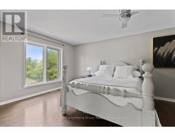212 INGLIS STREET - 21