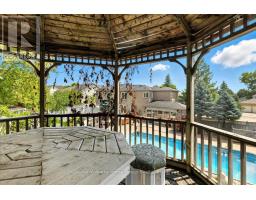 212 INGLIS STREET - 31