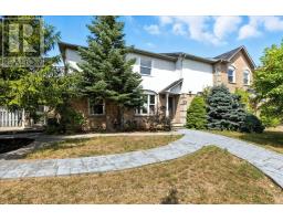 212 INGLIS STREET - 4