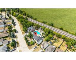 212 INGLIS STREET - 42