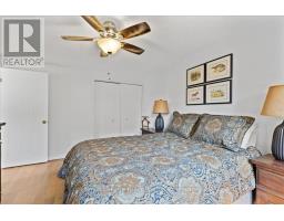 240 DARTMOOR CRESCENT - 22