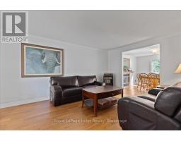 240 DARTMOOR CRESCENT - 5