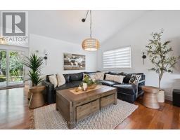 53 ROCHELLE DRIVE - 10