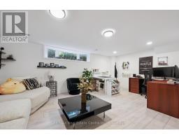 53 ROCHELLE DRIVE - 29