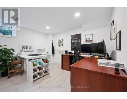 53 ROCHELLE DRIVE - 31