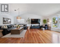 53 ROCHELLE DRIVE - 5
