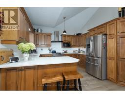 338 DELAMERE AVENUE - 12