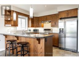 500 FORMAN AVENUE - 20