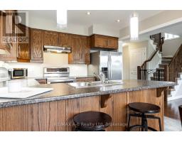 500 FORMAN AVENUE - 21
