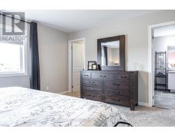 500 FORMAN AVENUE - 34