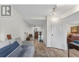 50 DYER COURT - 28