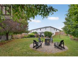 50 DYER COURT - 33