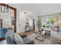 50 DYER COURT - 7