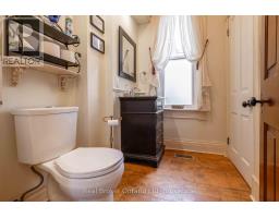 295 LIVINGSTONE AVENUE N - 14