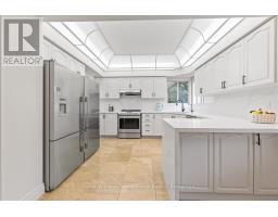 98 HUME DRIVE - 13