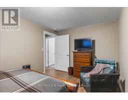 329 TRACY STREET - 32