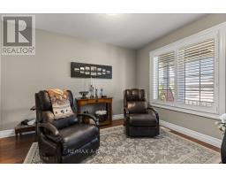329 TRACY STREET - 8