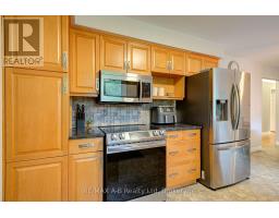 254 BOYCE STREET - 13