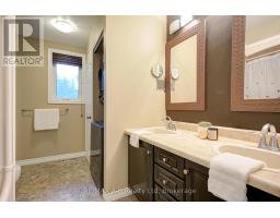 254 BOYCE STREET - 19