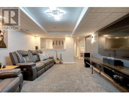 254 BOYCE STREET - 28