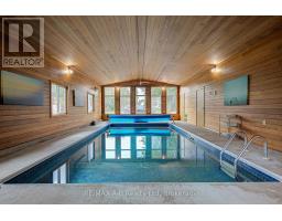 254 BOYCE STREET - 36