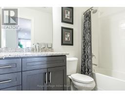 111 - 255 JOHN STREET - 33