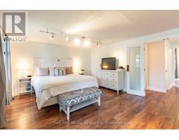 3 - 255 NORTHLAKE DRIVE - 20