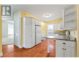 439 MAIN STREET W - 15