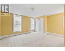 439 MAIN STREET W - 25
