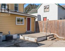 439 MAIN STREET W - 37