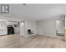 36404B HURON ROAD - 23