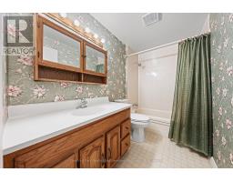 29 RIDGEWOOD AVENUE - 31