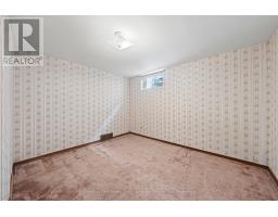 29 RIDGEWOOD AVENUE - 34