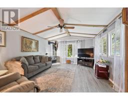 93 MAPLE - 1294 CONCESSION 8 W ROAD W - 15