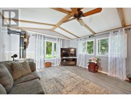 93 MAPLE - 1294 CONCESSION 8 W ROAD W - 16
