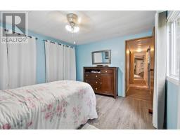 93 MAPLE - 1294 CONCESSION 8 W ROAD W - 19