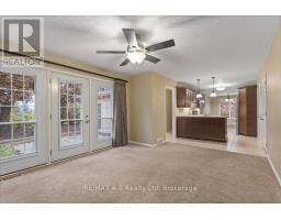 86 WINDEMERE CRESCENT - 18