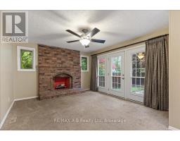 86 WINDEMERE CRESCENT - 19