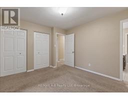 86 WINDEMERE CRESCENT - 28