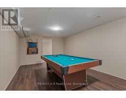 86 WINDEMERE CRESCENT - 34