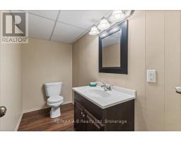 86 WINDEMERE CRESCENT - 35