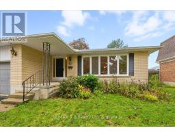 86 WINDEMERE CRESCENT - 4