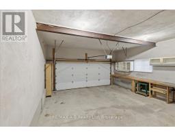 86 WINDEMERE CRESCENT - 41