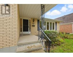 86 WINDEMERE CRESCENT - 5